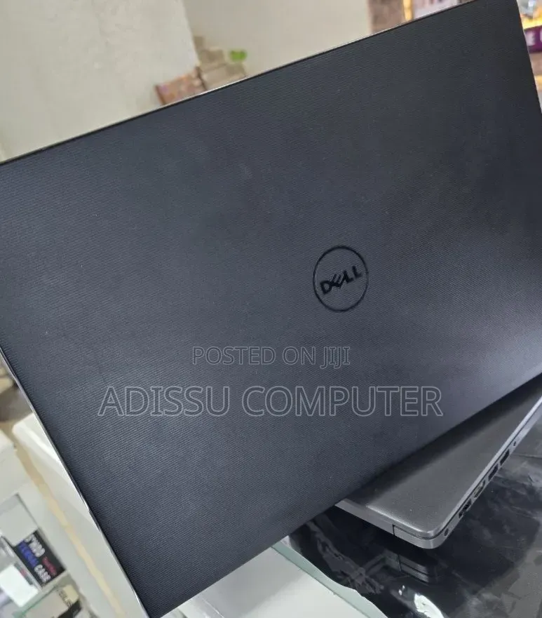 New Laptop Dell XPS 13 4GB Intel Core i5 SSD 1T