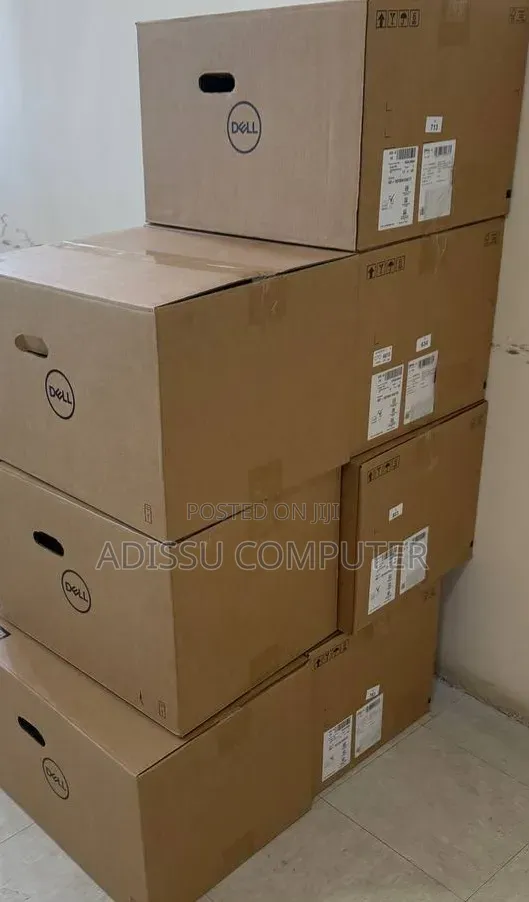 New Dell Alienware Aurora R12 8GB Intel Core i5 SSD 512GB