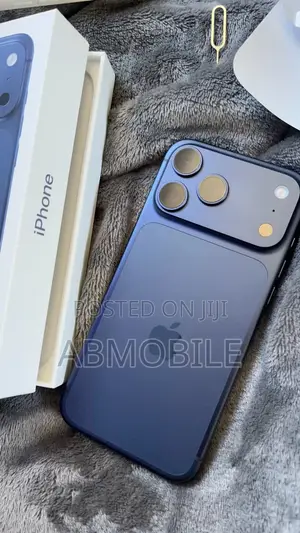 New Apple iPhone 17 Pro Max 256 GB Blue
