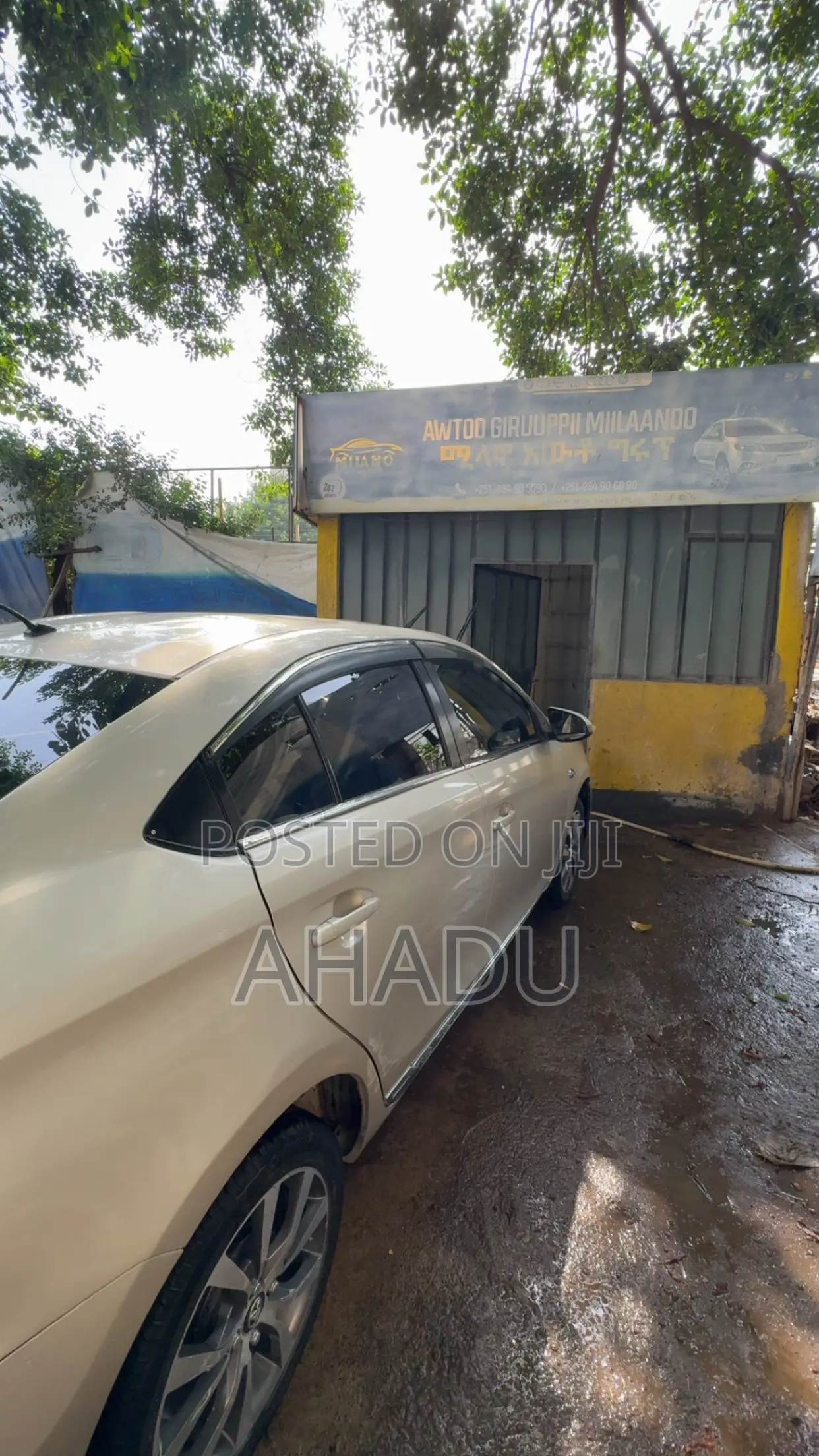 Toyota Yaris L Hatchback 5dr 2016 Ivory
