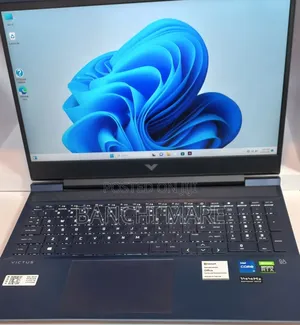 New Laptop HP Victus 16 16GB Intel Core i7 SSD 512GB