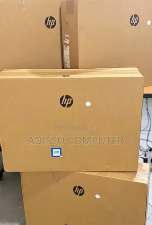 New HP 200 G4 22 All-in-One 8GB Intel Core i5 SSD 512GB