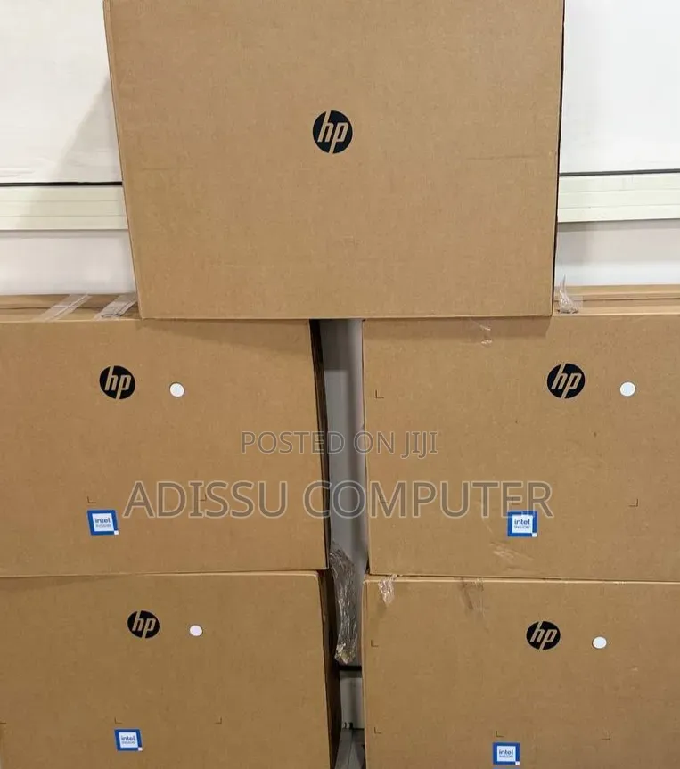 New HP 200 G4 22 All-in-One 8GB Intel Core i5 SSD 512GB