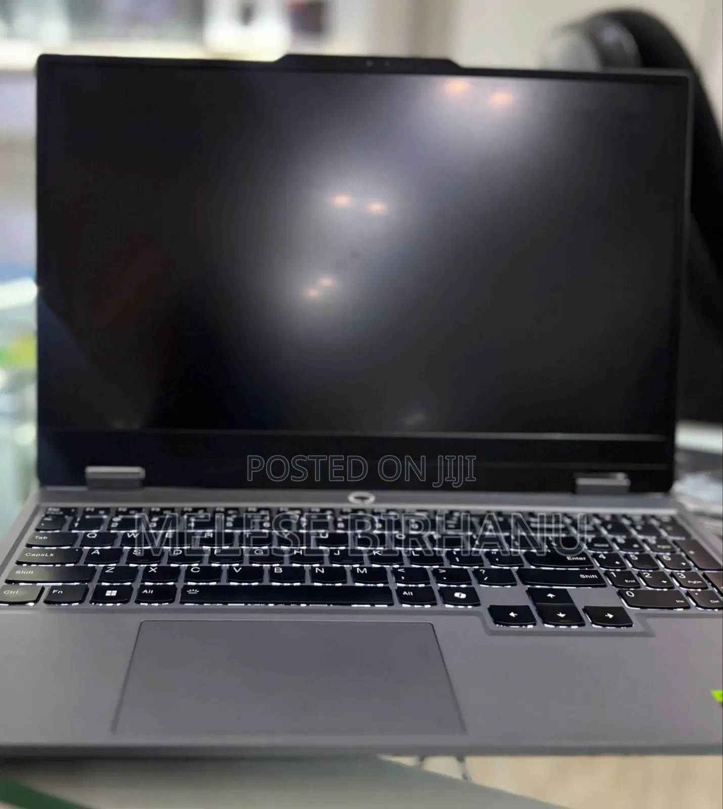 New Laptop Lenovo LOQ 15IRH8 16GB AMD Ryzen 5 SSD 512GB