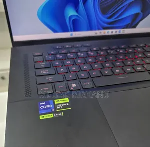 New Laptop Asus ROG Zephyrus G15 16GB Intel Core i9 SSD 1T