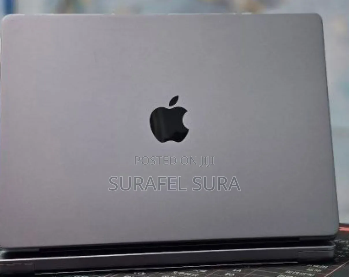 New Laptop Apple MacBook Pro 2021 M1 32GB Apple M1 Pro SSD 512GB