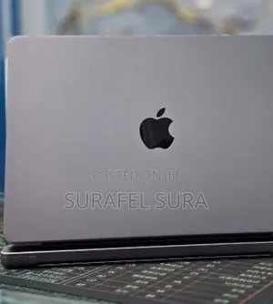 New Laptop Apple MacBook Pro 2021 M1 32GB Apple M1 Pro SSD 512GB