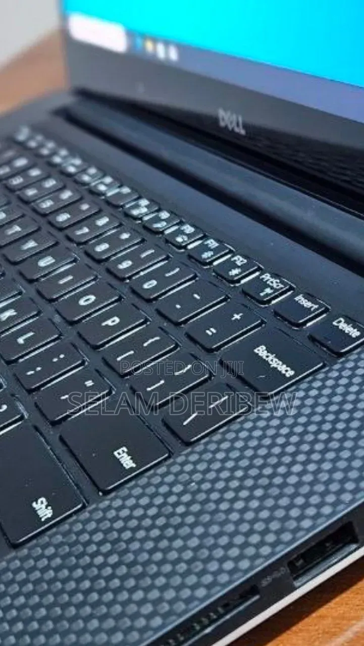 New Laptop Dell XPS 15 16GB Intel Core i7 SSD 512GB