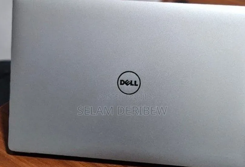 New Laptop Dell XPS 15 16GB Intel Core i7 SSD 512GB