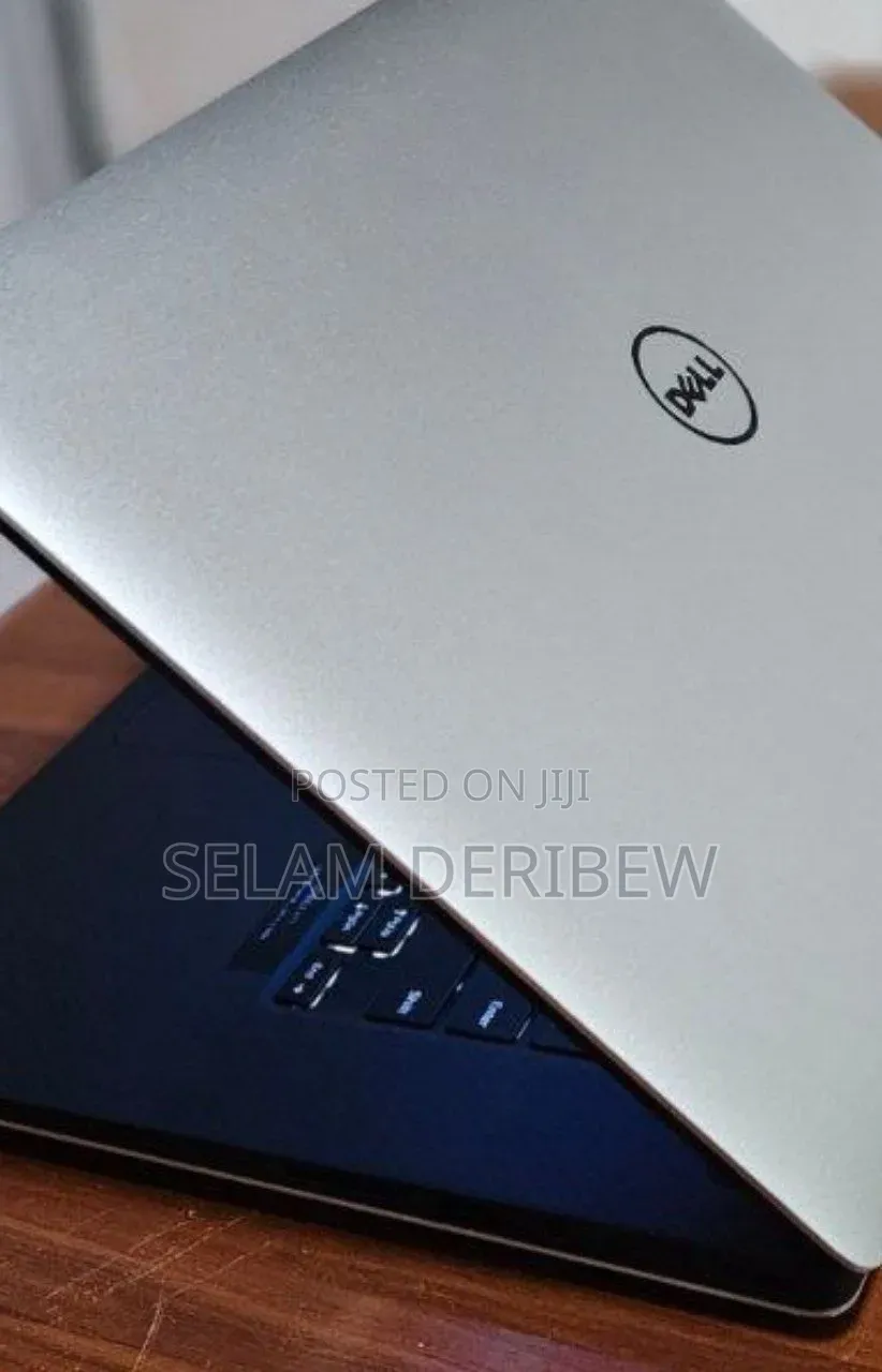 New Laptop Dell XPS 15 16GB Intel Core i7 SSD 512GB