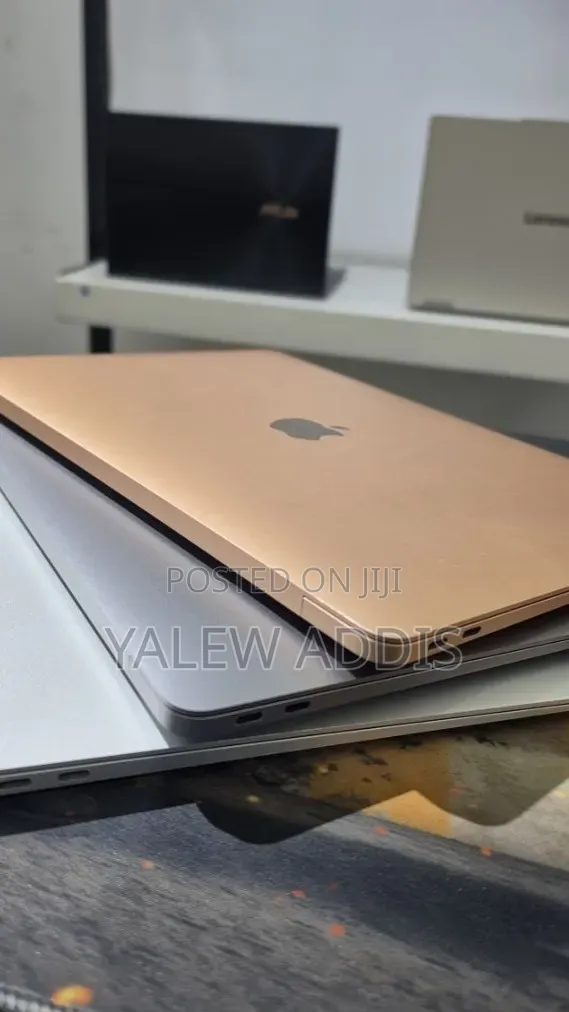 New Laptop Apple MacBook Air 2020 M1 8GB Apple M1 SSD 256GB