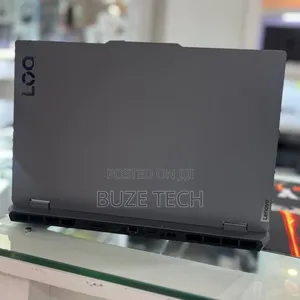 New Laptop Lenovo LOQ 15AHP10 16GB AMD Ryzen 5 SSD 512GB