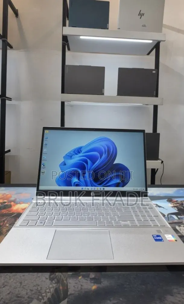 New Laptop HP Pavilion 15 16GB Intel Core i7 SSD 512GB
