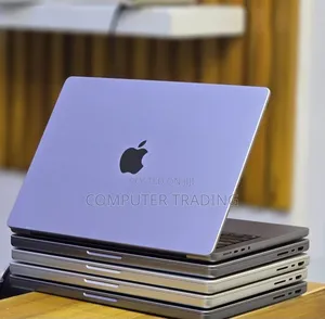 New Laptop Apple MacBook Pro 2020 M1 16GB Intel Core i5 SSD 512GB