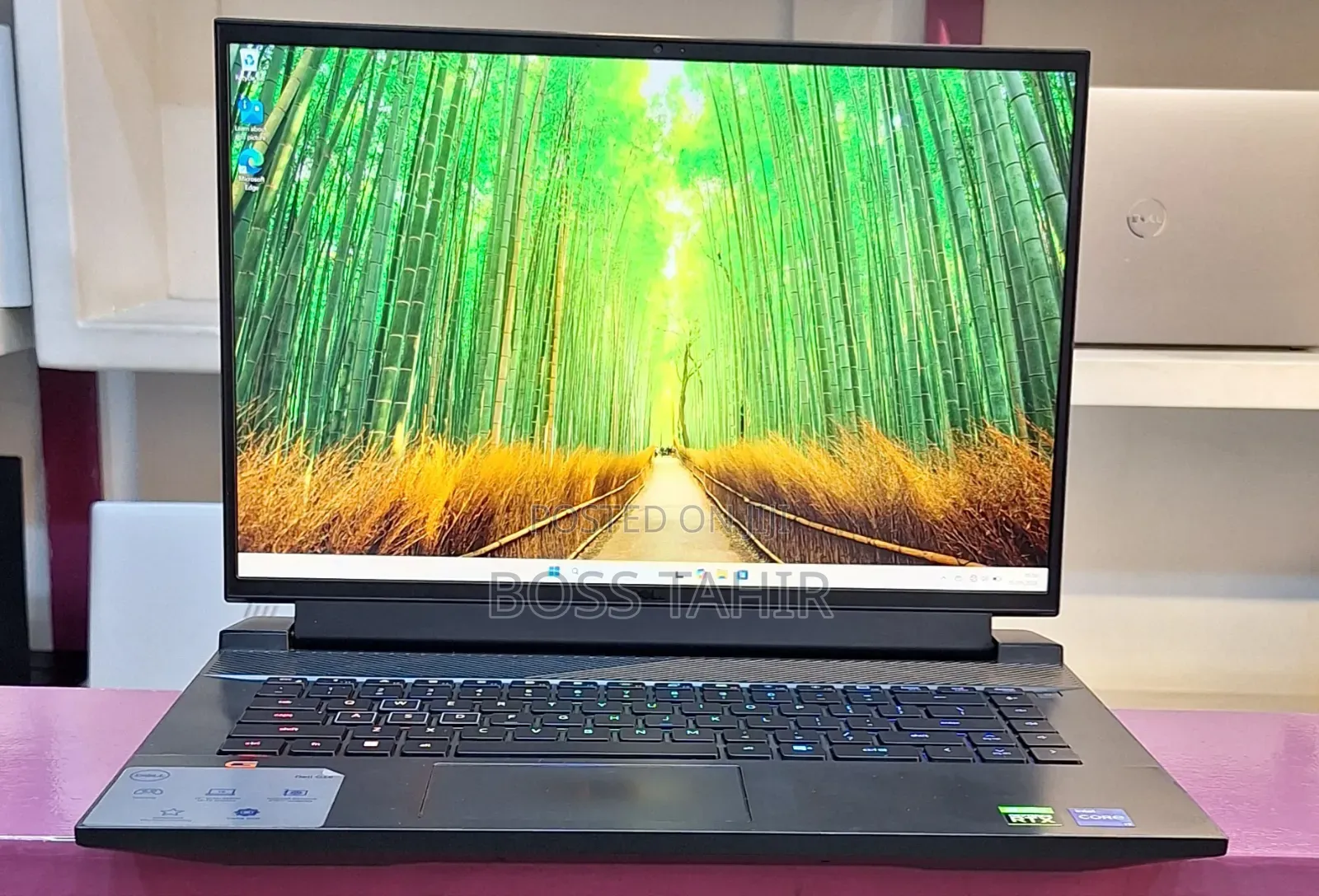 New Laptop Dell G16 7620 16GB Intel Core i7 SSD 512GB