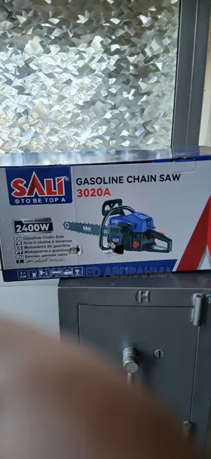 Sali Gasoline Chain Saw