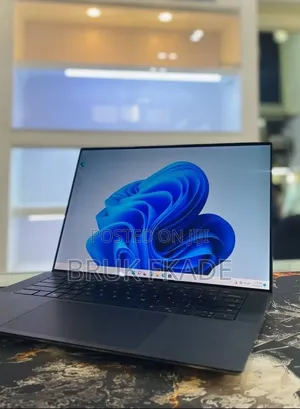 New Laptop Dell Precision 5540 16GB Intel Core i7 SSD 512GB