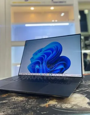 New Laptop Dell Precision 5540 16GB Intel Core i7 SSD 512GB