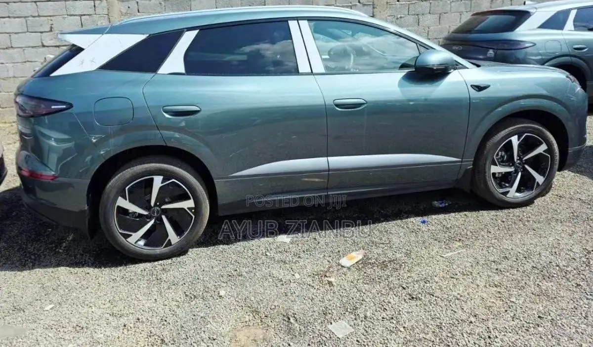 New BYD Sealion 06 EV Standard Range 2026 Green