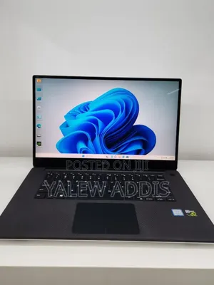 New Laptop Dell XPS 15 16GB Intel Core i7 SSD 512GB