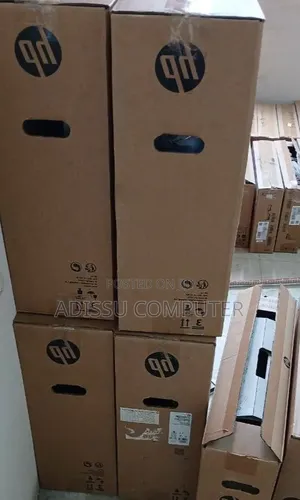 New HP 200 G4 22 All-in-One 16GB Intel Core i7 SSD 256GB