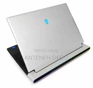 New Laptop Alienware X16 r1 32GB Intel Core i9 SSD 1T