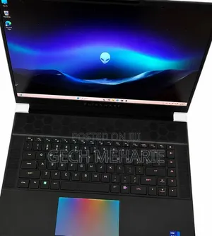 New Laptop Alienware X16 r1 32GB Intel Core i9 SSD 1T