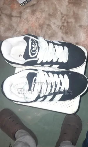 Adidas Campus