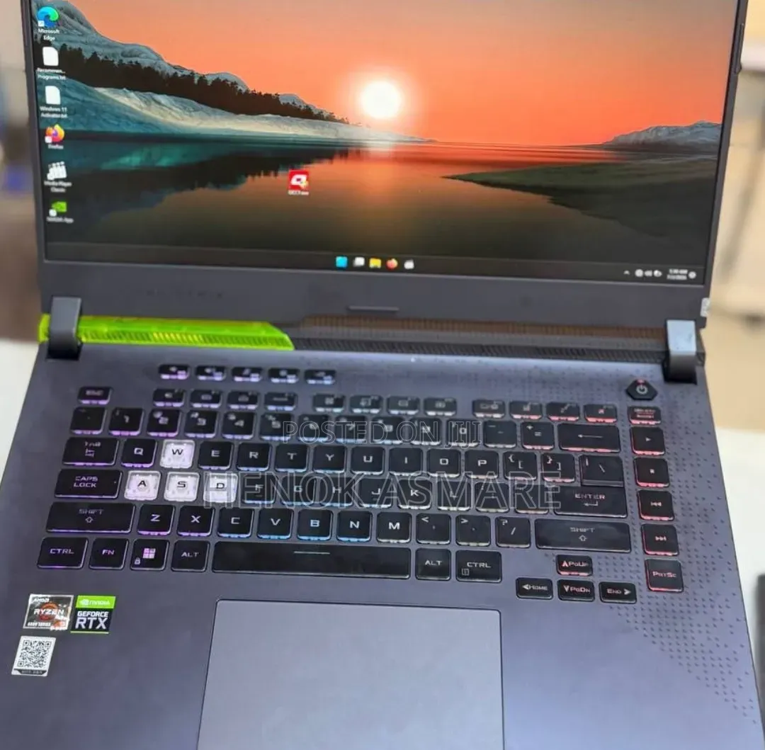 New Laptop Asus ROG Strix G15 16GB AMD Ryzen 9 SSD 512GB