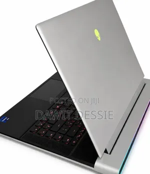 New Laptop Alienware X16 32GB Intel Core i9 SSD 1T