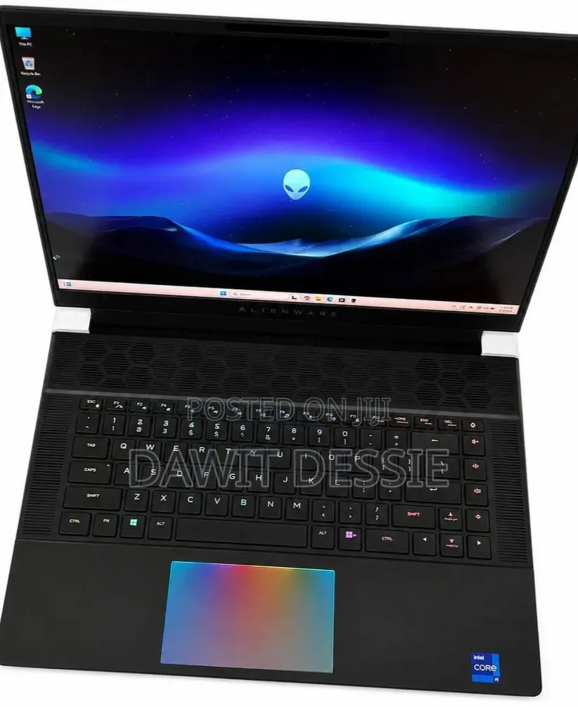 New Laptop Alienware X16 32GB Intel Core i9 SSD 1T