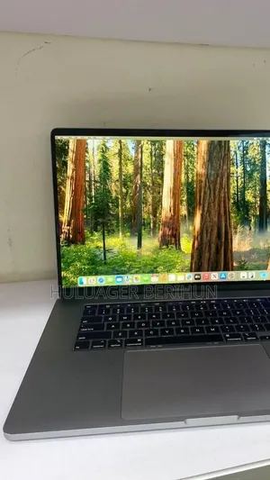 New Laptop Apple MacBook Pro 2019 16GB Intel Core i9 SSD 1T