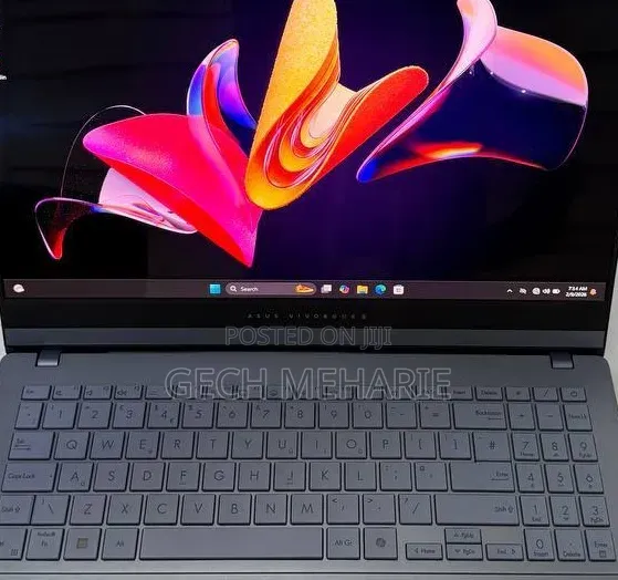 New Laptop Asus Vivobook 16 OLED 32GB Intel Core Ultra 9 SSD 512GB