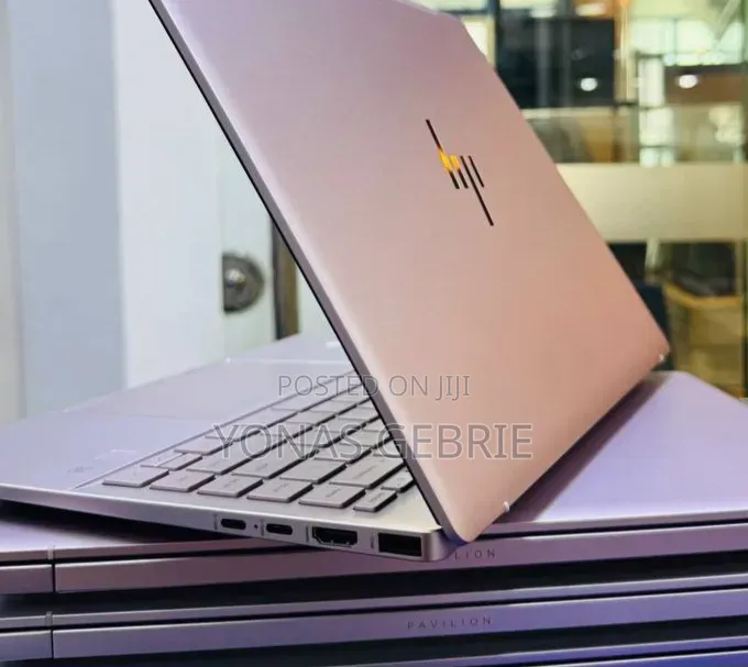 New Laptop HP Pavilion 14 16GB Intel Core i7 SSD 1T