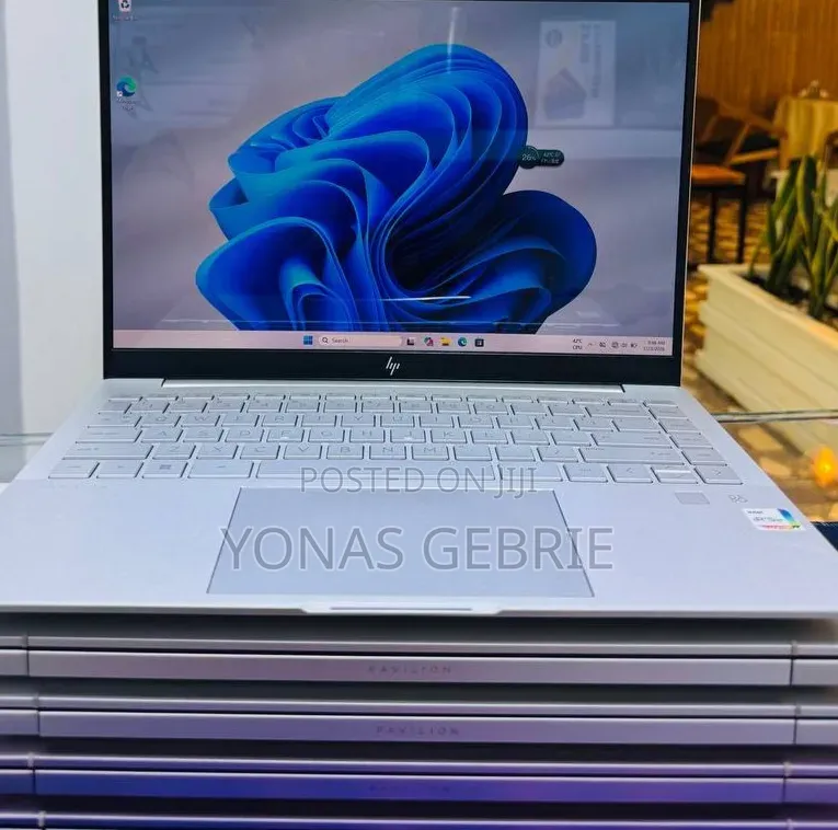 New Laptop HP Pavilion 14 16GB Intel Core i7 SSD 1T