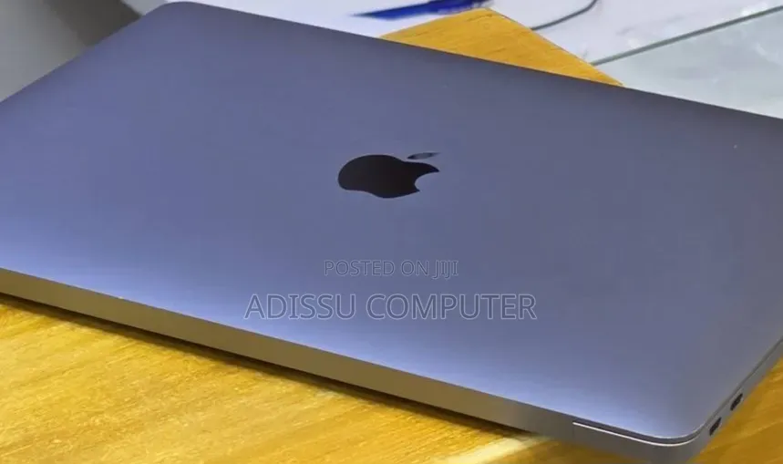 New Laptop Apple MacBook Air 2020 M1 16GB Apple M1 SSD 512GB
