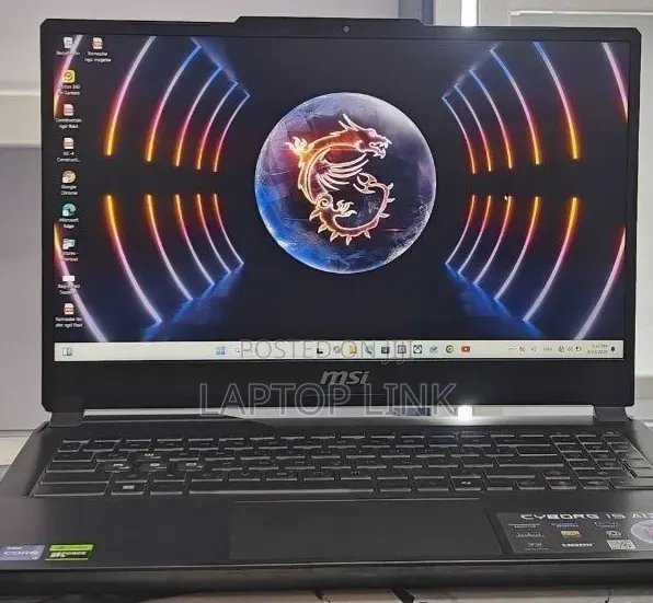 New Laptop MSI Cyborg 15 8GB Intel Core i7 SSD 1T