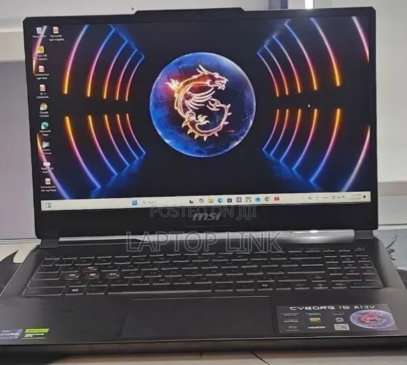 New Laptop MSI Cyborg 15 8GB Intel Core i7 SSD 1T