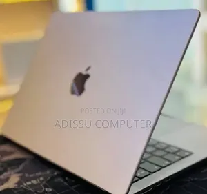 New Laptop Apple MacBook Pro 2021 M1 16GB Apple M1 Pro SSD 512GB