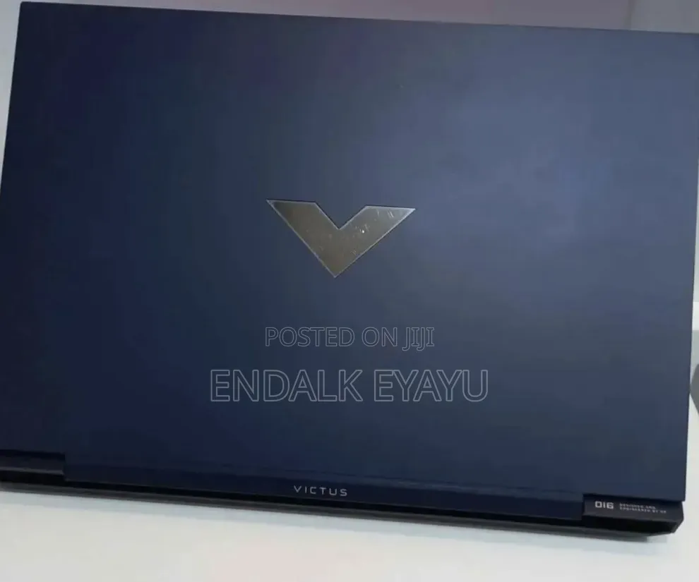 New Laptop HP Victus 15 24GB Intel Core i7 SSD 512GB