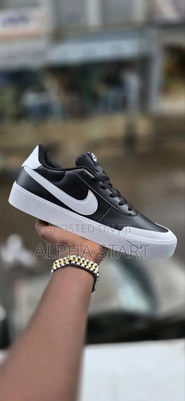Nike Sb Poi Court High Master Quality Shoes Flat Shoes Made in Vietnam