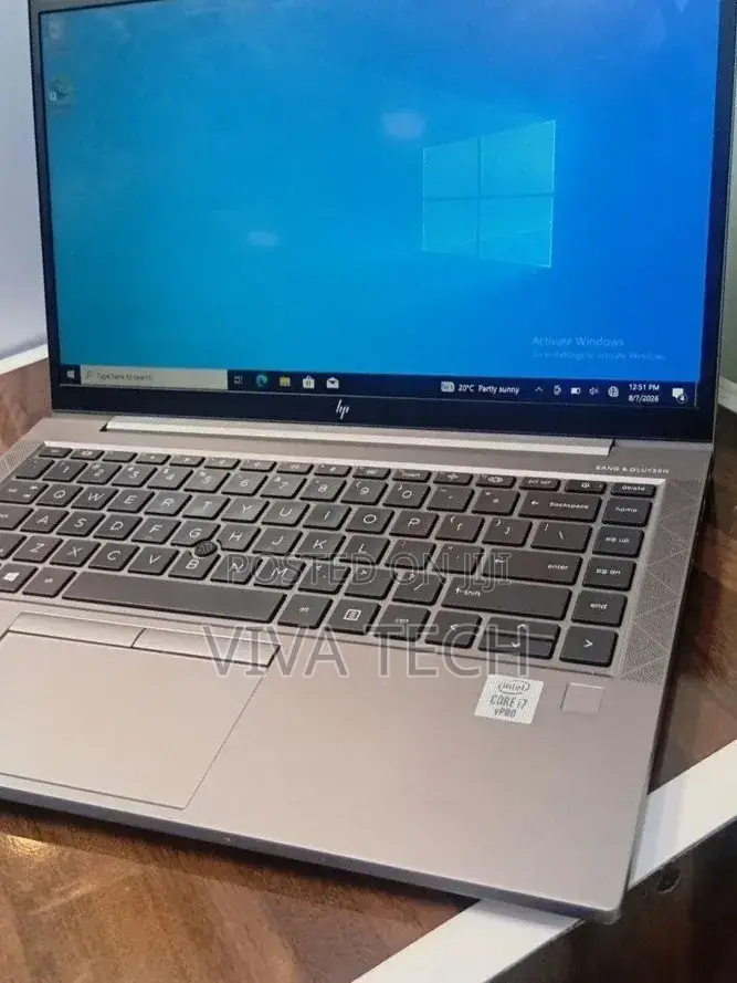 New Laptop HP ZBook Firefly 14 G7 16GB Intel Core i7 SSD 512GB