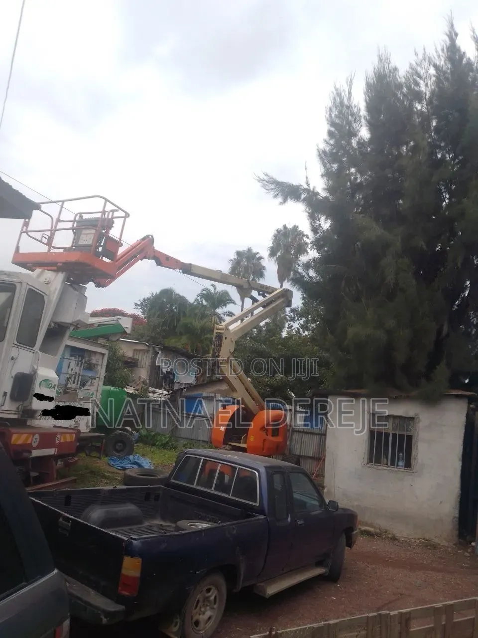 Self Propelled Telescopic Boom Lift