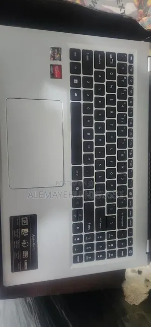 Laptop Acer 16GB AMD Ryzen 5 SSD 1T