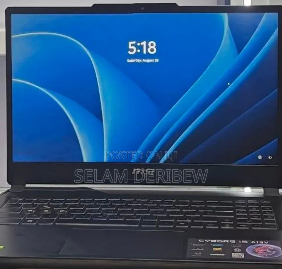 New Laptop MSI Cyborg 15 16GB Intel Core i7 SSD 1T