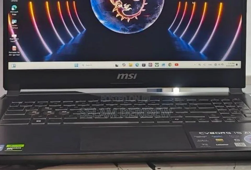New Laptop MSI Cyborg 15 16GB Intel Core i7 SSD 1T