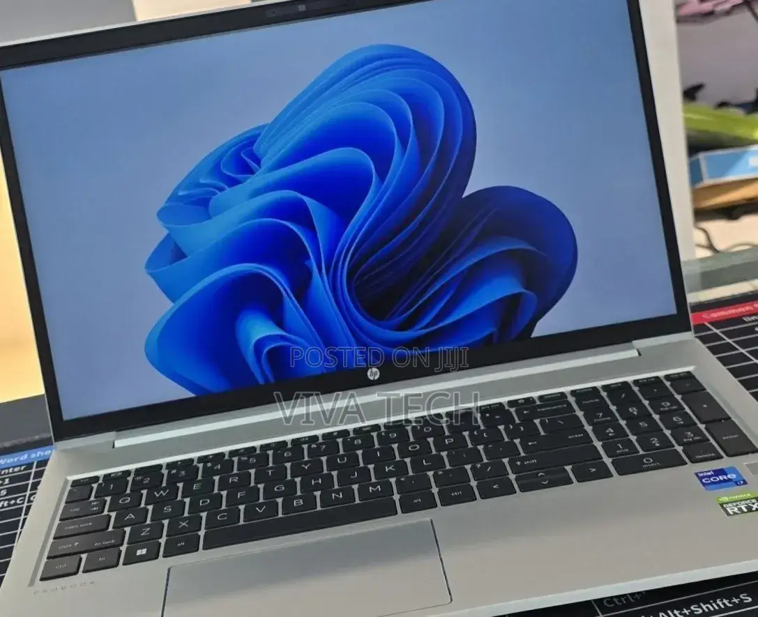 New Laptop HP Pavilion 15 16GB Intel Core i7 SSD 1T