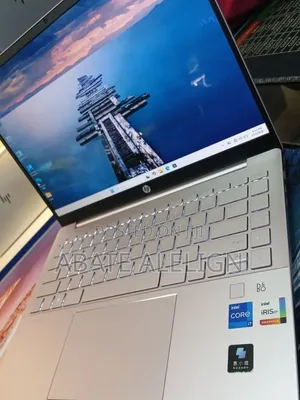 New Laptop HP Pavilion 14 16GB Intel Core i7 SSD 512GB