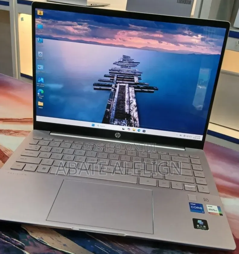 New Laptop HP Pavilion 14 16GB Intel Core i7 SSD 512GB