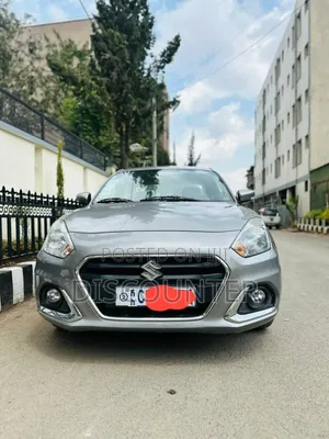 Suzuki Dzire 2022 Silver